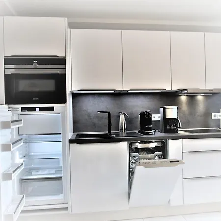 Apartment Am Horizont No 1 Fuer 2-4 Pers, 2 Schlafz, Babybett, Suedbalkon, Kostenloser Parkplatz, 500 Meter Zum *