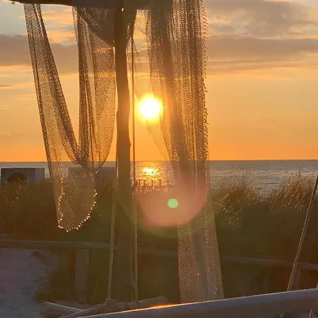 Am Horizont No 1 Fuer 2-4 Pers, 2 Schlafz, Babybett, Suedbalkon, Kostenloser Parkplatz, 500 Meter Zum Zingst