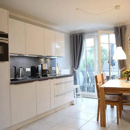 Apartment Am Horizont No 1 Fuer 2-4 Pers, 2 Schlafz, Babybett, Suedbalkon, Kostenloser Parkplatz, 500 Meter Zum *